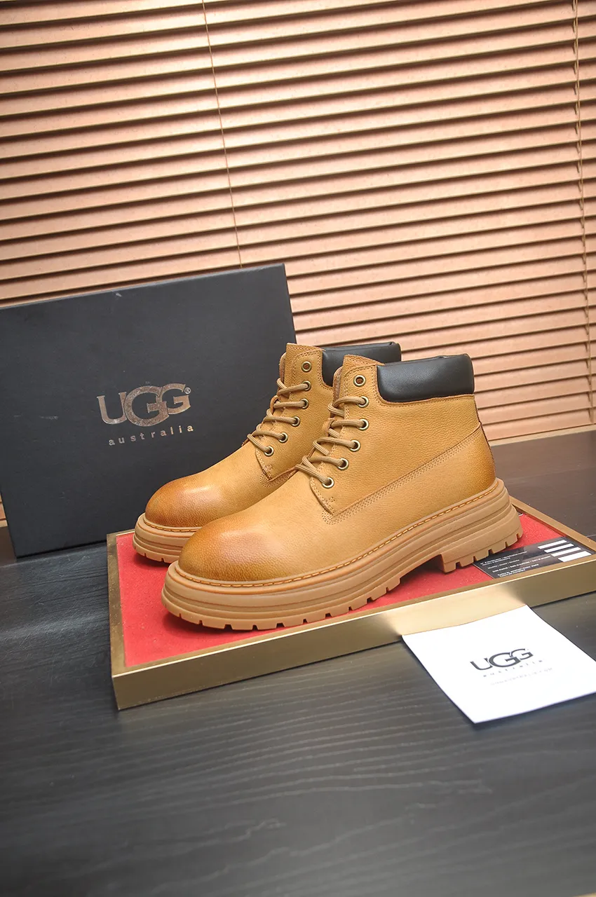 Men's shoes 💰680💶【UGG】(full genuine wool lining) Please pay attention to the quality of the original order and compare the thickness of the wool 🏮🏮Hot style Martin boots from Australia's warm luxury brand men's shoes, official website synchronization, Beckham men's style..., made of imported top-layer waxed cowhide, waxed toe box, Australian real wool velvet lining Carefully sewn...Imported rubber Martin boots outsole (comfortable, soft and wear-resistant). I really like the quality...Exquisite workmanship, you can't put it down once you see it. Code number 39-44